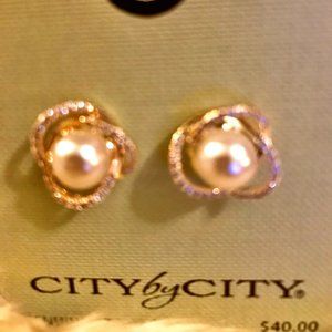 NWT Rosegold Genuine CZ w/Pearl Earrings